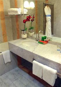 Отель NH Nice в Ницца - Франция