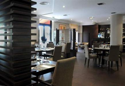 Отель NH Nice в Ницца - Франция