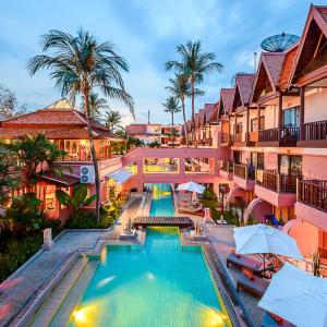 отель Seaview Patong Hotel