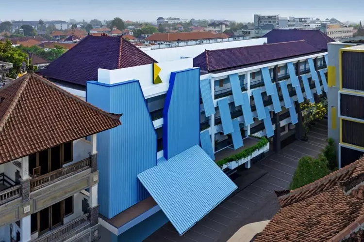 Kampi Hotel Legian