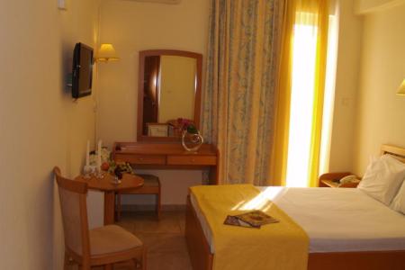 Iraklitsa Beach Hotel