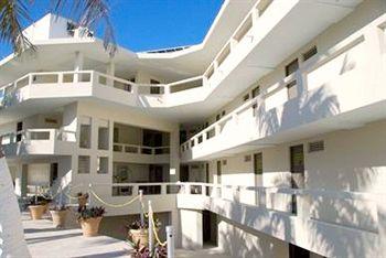 Отель Rocamar Hotel Panoramico в Исла Мухерес (о.Женщин) - Мексика