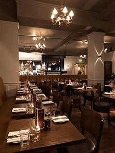 Macdonald New Blossoms Hotel