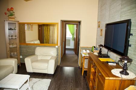 Отель Green Apple (Майский) в Туапсе - Россия