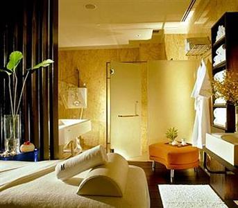 Отель M Hotel в о. Сингапур - Сингапур