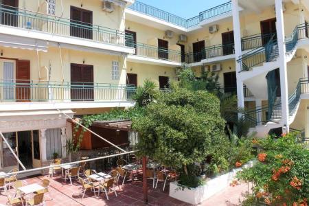 Hotel Karyatides
