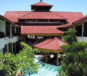 отель The Flora Kuta