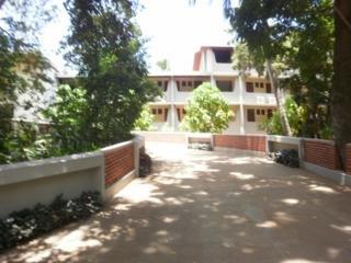 Отель Peacock Beach Hotel в Хамбантота - Шри-Ланка