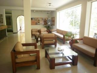 Отель Peacock Beach Hotel в Хамбантота - Шри-Ланка