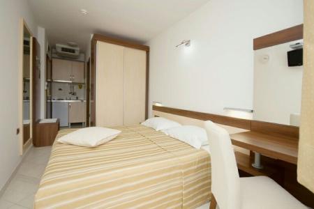 Отель Apartment Radjenovic в Будва - Черногория