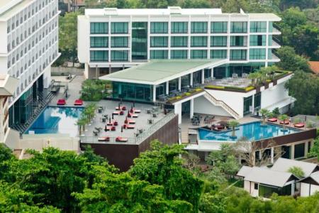 Отель Way в Наклуа - Таиланд