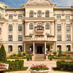 отель Pontos Plaza