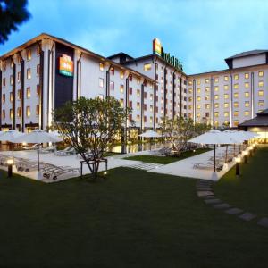 отель Ibis Bangkok Riverside