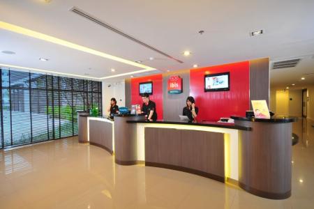 Отель Ibis Bangkok Riverside в Бангкок - Таиланд