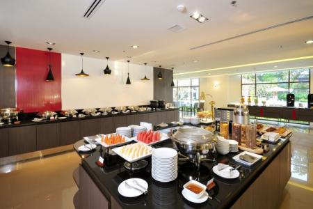 Отель Ibis Bangkok Riverside в Бангкок - Таиланд