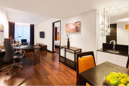 Отель Radisson Suites Bangkok Sukhumvit в Сукхумвит - Таиланд