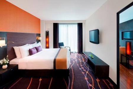 Отель Radisson Suites Bangkok Sukhumvit в Сукхумвит - Таиланд