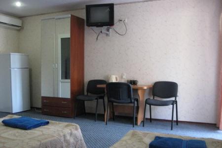 Отель Прибой в Береговое (Феодосия) - Россия