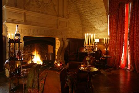 Chateau de Mirambeau