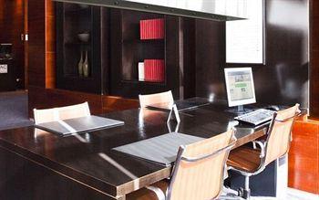 Отель AC Hotel Alcala de Henares в Мадрид - Испания