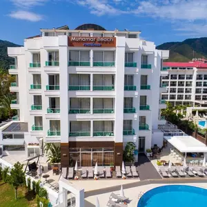 отель Supreme Beach Hotel