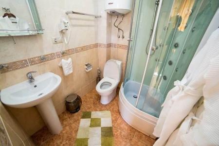 Отель Ирэн в Пицунда - Абхазия