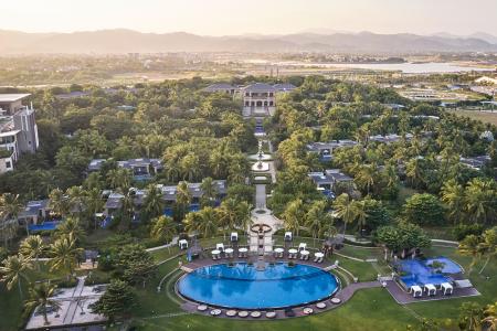 Отель Wanda Reign Resort & Villas в Хайтанг - Китай