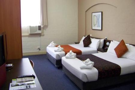 Aarons Hotel Sydney