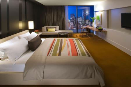 Crown Metropol