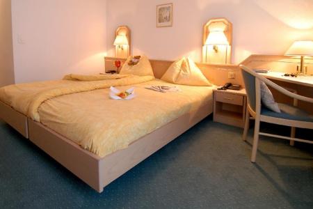 Bristol Hotel Restaurant