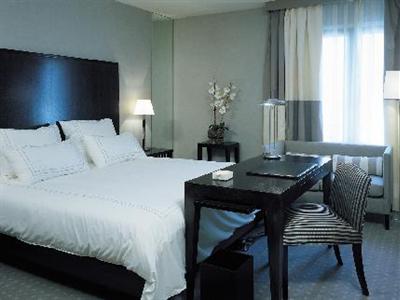 Отель NH Collection Lisboa Liberdade в Лиссабон - Португалия