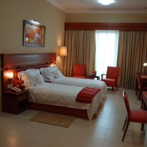 отель West Zone Plaza Hotel Apartments