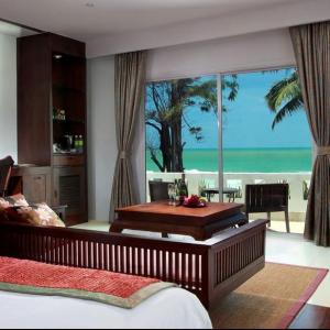 отель Safari Beach Hotel