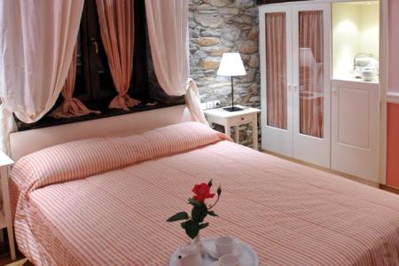 Boutique Hotel Kentrikon & Bungalows