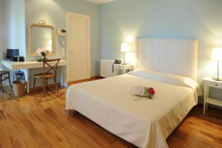 Boutique Hotel Kentrikon & Bungalows