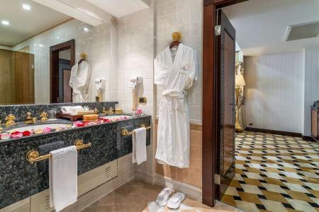 Отель Royal Tulip Almaty в Алматы - Казахстан