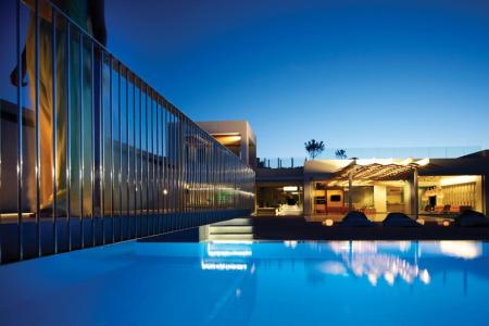 Thalatta Seaside Hotel