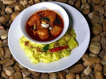 Отель Brunton Boatyard в Керала - Индия