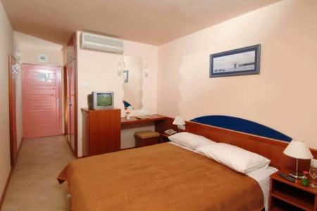 Отель Hotel Brzet в Сплит - Хорватия