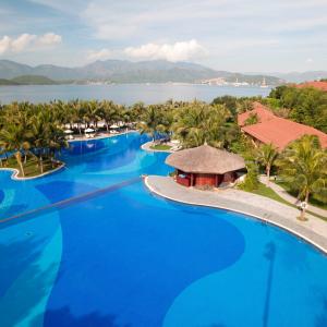 отель Vinpearl Luxury Nha Trang