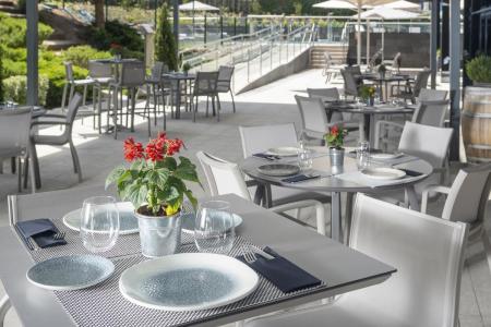 Отель NH Ribera del Manzanares в Мадрид - Испания