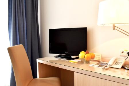 Отель Атлантика в Севастополь - Россия