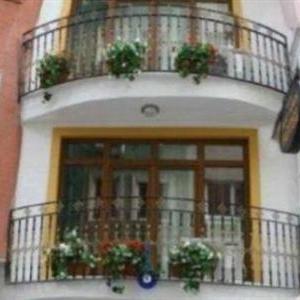 отель Best Town Hotel