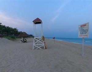 отель MGM Beach Resort