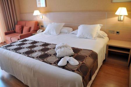 Отель Class Valls в Таррагона - Испания