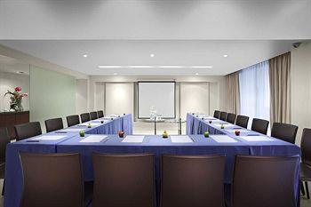 Отель The Picasso Boutique Serviced Residences в о. Лусон - Филиппины