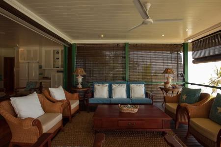 South Point Villas Cerf Island