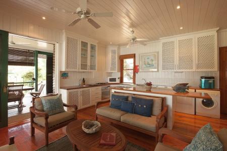 South Point Villas Cerf Island