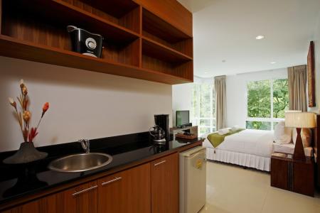 Surin Park Service Apartments