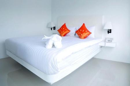 Отель Grand Sunset в пляж Карон - Таиланд